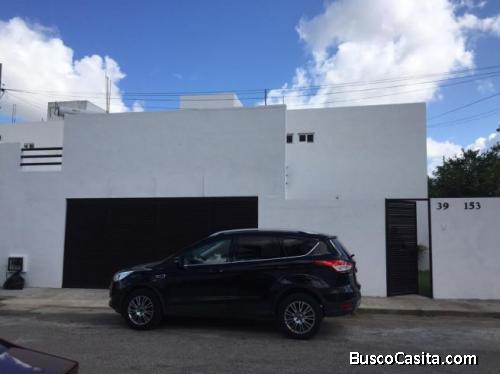 RENTA DE BELLA CASA EN KANASIN