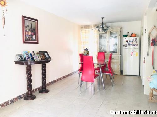 Iluminada casa dúplex en CTM Piloto, lista para habitar