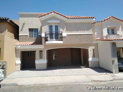 EN VENTA AMPLIA RESIDENCIA DE TRES RECAMARAS FRACC. CERRADA DEL SOL (ZONA DORADA)