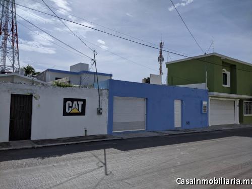 Hermosa y amplia casa recién remodelada