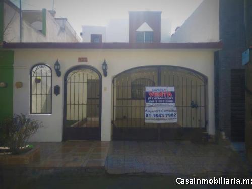 CASA EN VENTA EN FRACC. VALLE DE LAS PALMAS.APODACA, NL