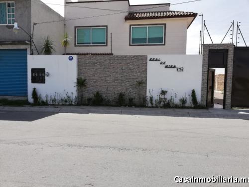 VIVE EN SAN MATEO ATENCO, ESPECTACULAR CASA EN PRIVADA.