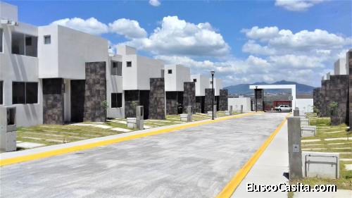 casas en lago residencial