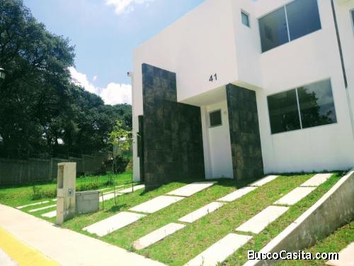 casa en venta con tres recamaras