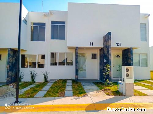 Casa en Lomas Lindas 