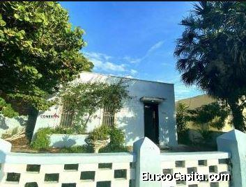 LINDA CASA EN VENTA EN EL CENTRO 