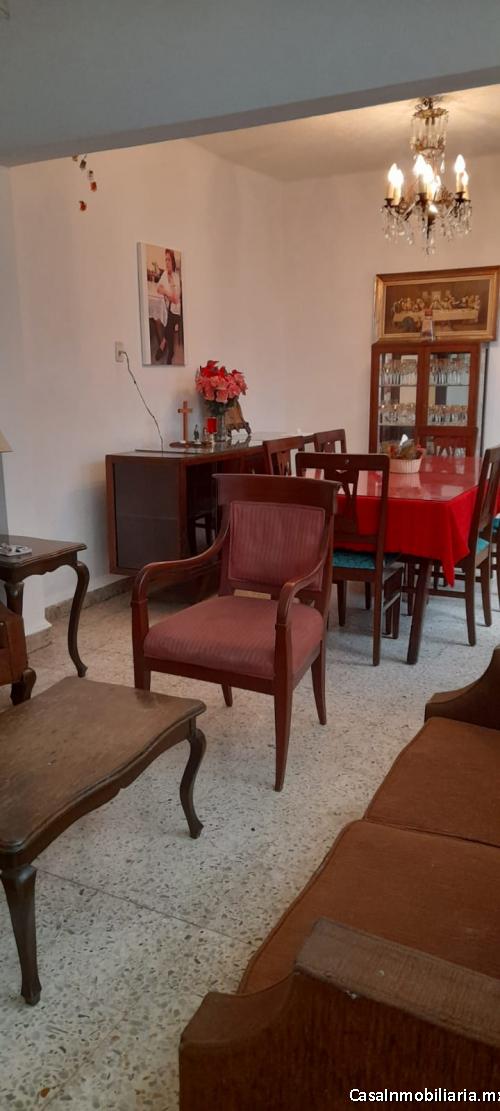 Casa multifamiliar con 2 locales comerciales en Tetepilco