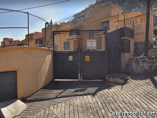 CASA ADJUDICADA JARDINES DEL BOSQUE NAUCALPAN