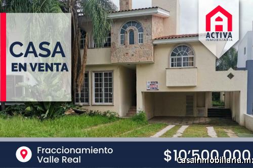 Residencia en venta en el Fraccionamiento Valle Real, en Zapopan