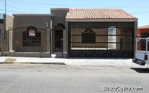 CASA EN VENTA EN COLONIA MAYA 