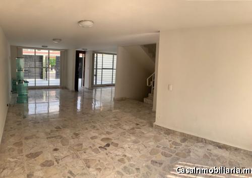 Casa remodelada en Fracc Privado en Coyoacán