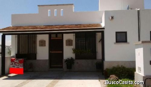 CASA EN VENTA EN JARDINES DEL NTE
