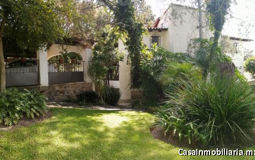 Rodeada de bosque Casa en el Palomar