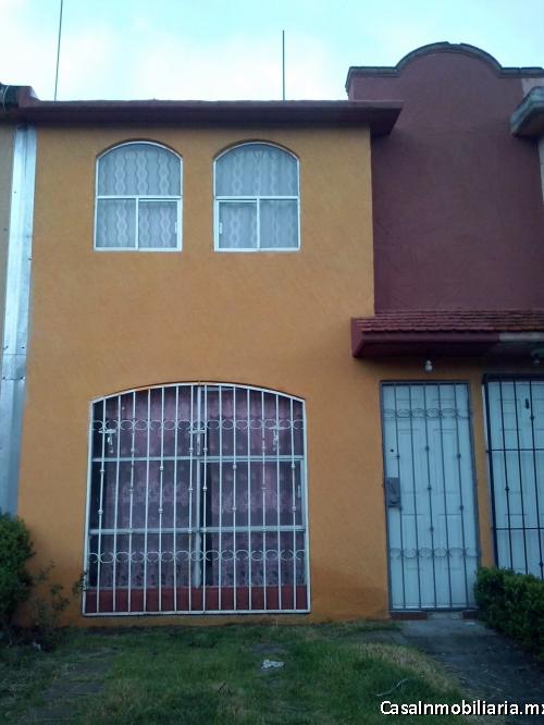Bonita casa en venta con excelente ubicación. 