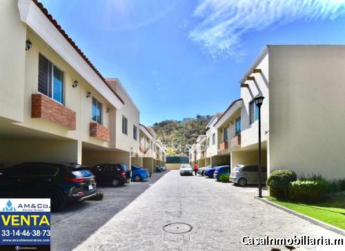 CASA EN VENTA RESIDENCIAL LOS AGAVES COL. EL FORTIN $ 2300,000.00 