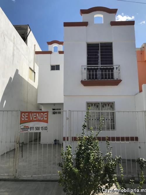 CASA EN VENTA A 5 MIN AVE CONSTITUCION FRACC FUENTES DE GUADALUPE 