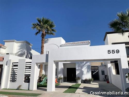 EN VENTA HERMOSA RESIDENCIA TOTALMENTE AMUEBLADA RESIDENCIAL PUERTA DE ALCALÁ  ZONA DORADA 