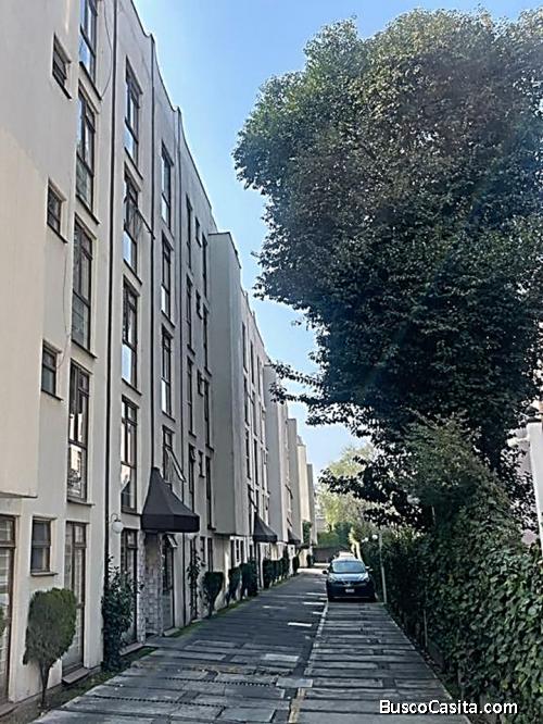 CERCA DE MA de Qvdo y de PACÍFICO DEPTO EN PB REMODELADO