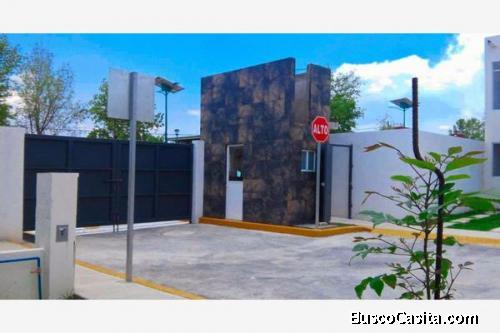 CASA 2 NIVELES, HERMOSA Y AMPLIA 