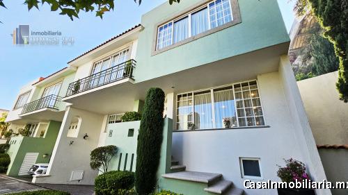 Casa en Venta Hacienda de las Palmas Interlomas 