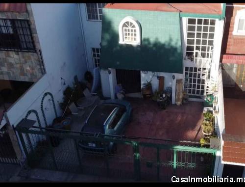 Amplia casa en venta en Las Alamedas Atizapán con cisterna de 10000 litros