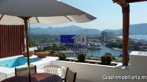 Porto Ixtapa, Villa en Venta 2 recámaras amplia terraza y jacuzzi  V410