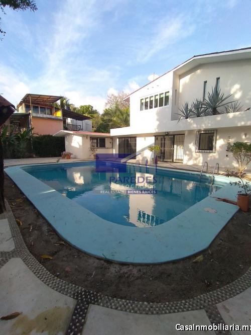 Ixtapa Casa en Venta, paseo de Las Garzas 4 recamaras y piscina  C107