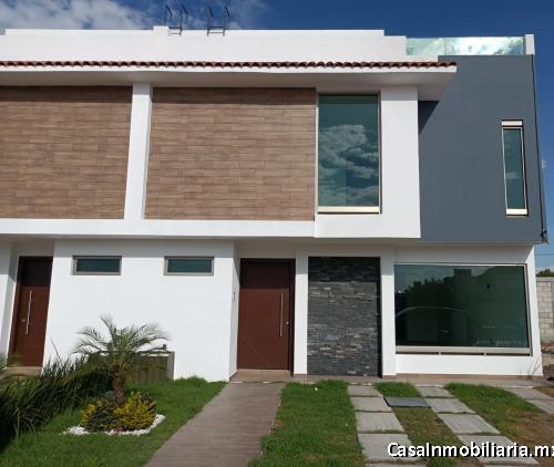 Residencia en Fraccionamiento GEMMA Pachuca