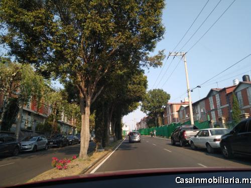 CASA EN PRIVADA A 15 MIN BARRANCA DEL MUERTO