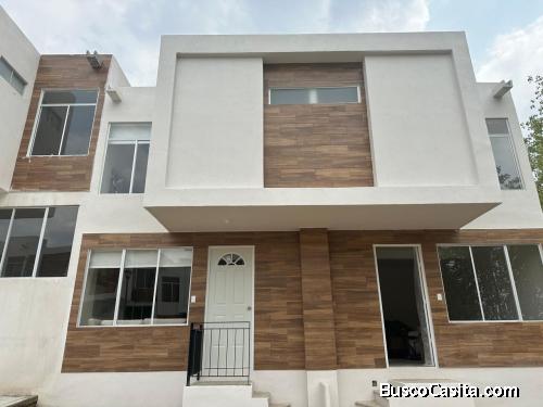 CASAS EN ZONA RESIDENCIAL
