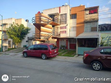 Casa Tipo Dúplex en Venta, Fracc. Santa Fe