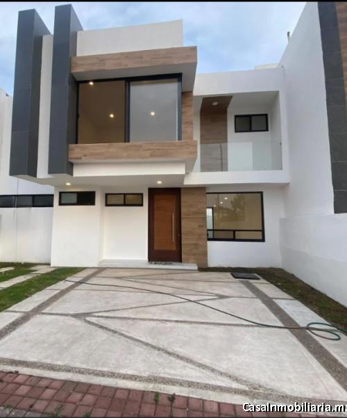 CASA A 5 MIN DEL AEROPUERTO y 8 MIN DE METEPEC EN STA MARIA TOTOLTEPEC