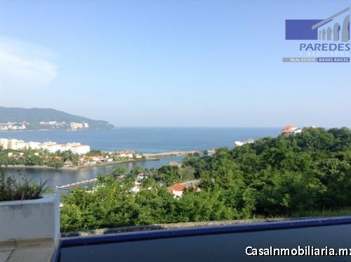 R303 Residencia en Venta para Remodelar 4 recamaras Porto Ixtapa