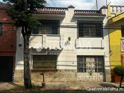CASA EN VENTA