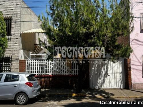 CASA EN VENTA