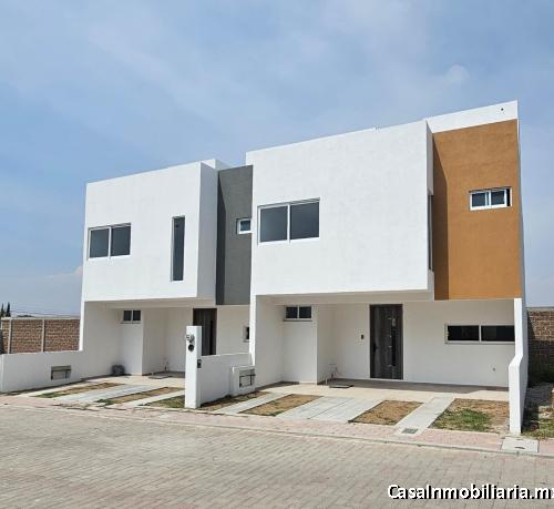 A 2 calles del Periferico Cuautlancingo, Excelente ubicación Casa nuevecita