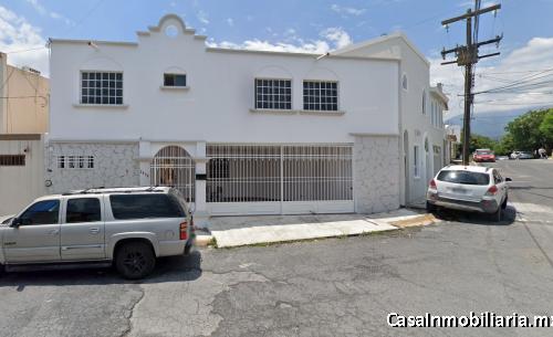 CASA RINCÓN DE LA PRIMAVERA SECTOR BAHÍAS EN ESQUINA