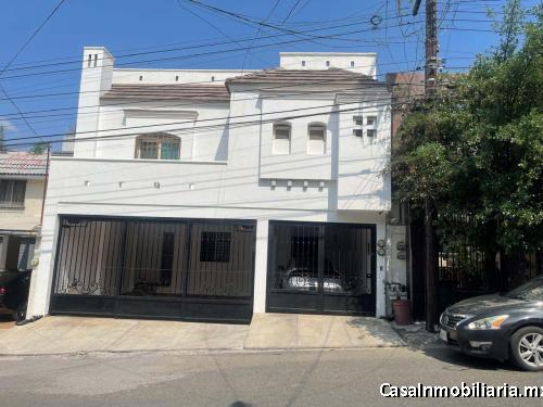 BOSQUES DE LA PASTORA. HERMOSA Y AMPLIA. DE OPORTUNIDAD