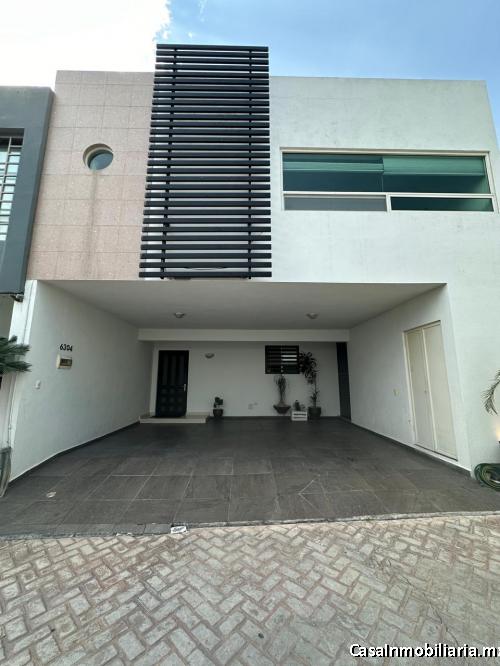 CORTIJO DEL RIO. PRECIOSA CASA EN PRIVADA DE 14 CASAS. DE OPORTUNIDAD.