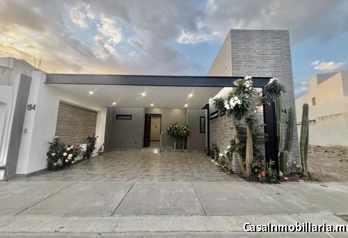 CASA DE UNA PLANTA EN VENTA EN PUNTA DEL ESTE | CLUSTER MANANTIAL / 2 HABITACIONES 