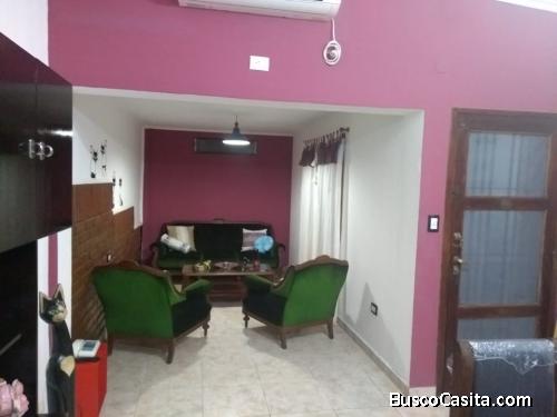 Casa 2D + Dpto 3D - ¿COMPRÁS? - B° Altamira - Córdoba