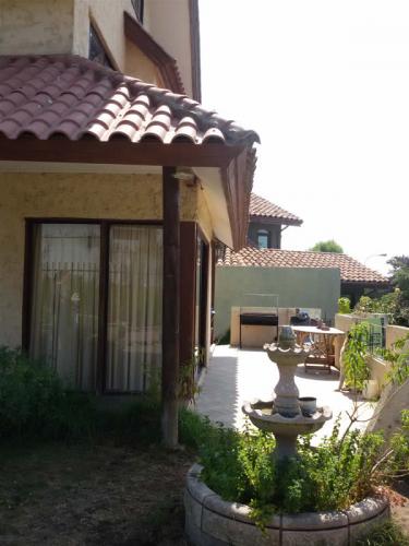  VC325 VENTA DE CÓMODA CASA EN BOSQUES DE MONTEMAR