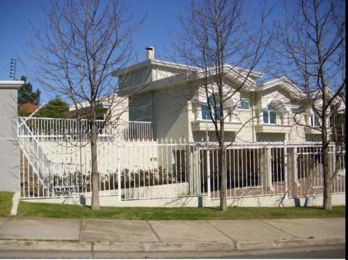VC163 VENTA DE CASA FINAS TERMINACIONES EN BOSQUES DE MONTEMAR CONCON