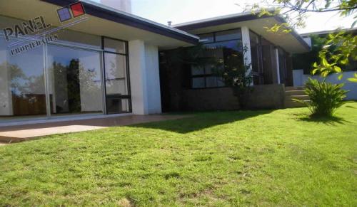 VENTA CASA DE UN PISO JARDÍN DEL MAR - VIÑA DEL MAR // VC468