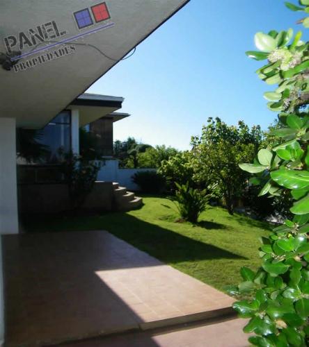 VENTA CASA DE UN PISO JARDÍN DEL MAR - VIÑA DEL MAR // VC468