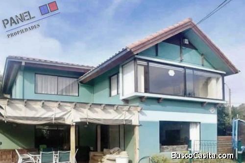 AMPLIA CASA CON 495 M2 TERRENO, JARDÍN DEL MAR, REÑACA // VC581