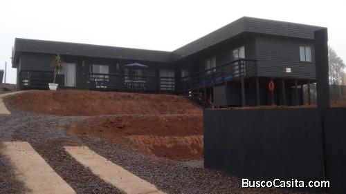 Casa nueva estilo mediterranea sector el tabo en condominio