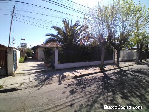 Se vende casa en la Florida. Excelente conectividad. Metro Trinidad