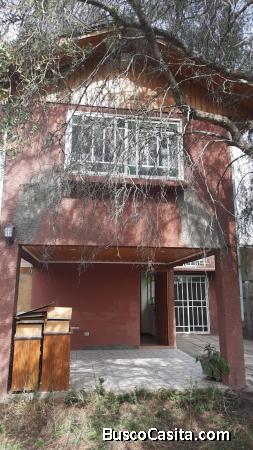 Casa centro de San Bernardo, a pasos de Freire