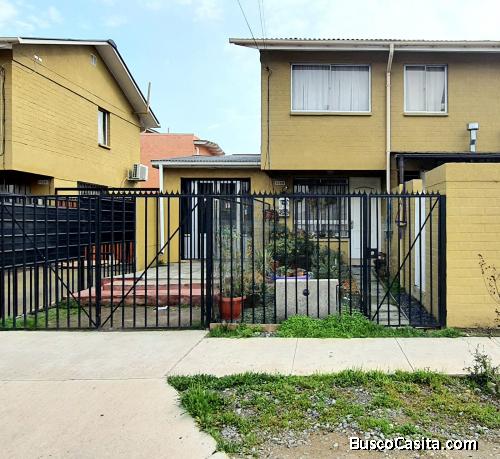 VENDO HERMOSA CASA CON LOCAL COMERCIAL LAS CAÑADAS 3